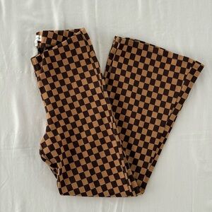Love On A Hanger Juniors Brown & Tan Checkered Flare Pants Size 1 (Juniors)